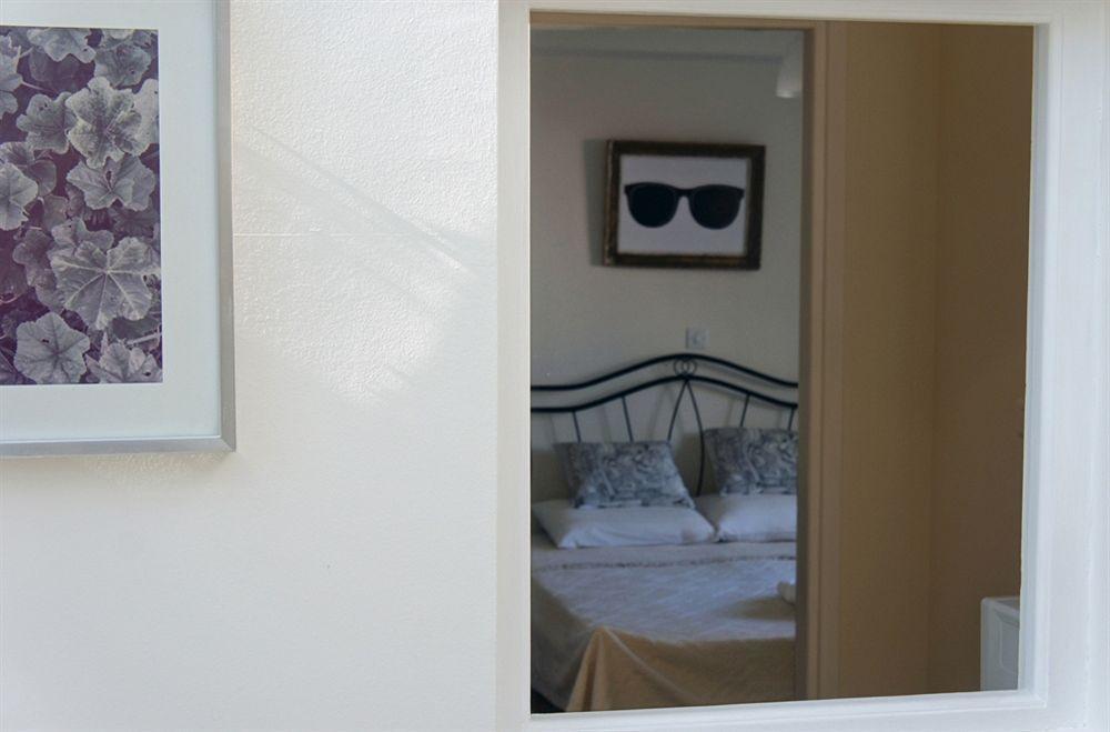 Alice Inn Athens Ngoại thất bức ảnh
